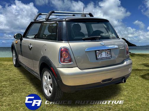 Sparkling Silver Metallic 2010 MINI Cooper S Base