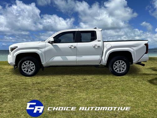 Ice Cap 2024 Toyota Tacoma SR5