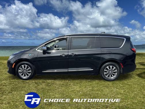 2020 Chrysler Pacifica Hybrid Limited