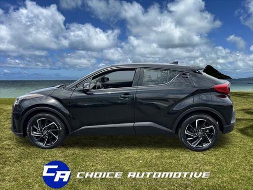 2022 Toyota C-HR Limited
