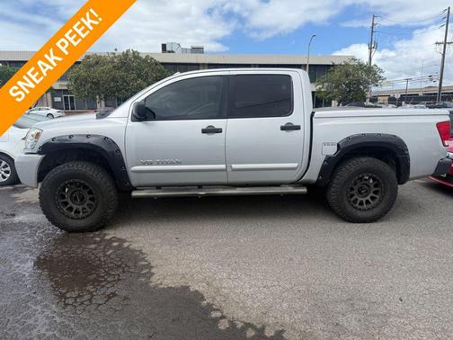 2008 Nissan Titan SE Crew Cab