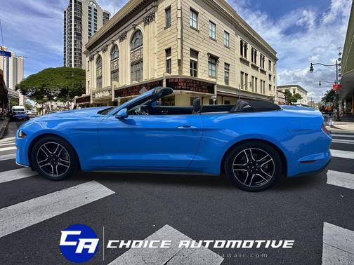 2022 Ford Mustang EcoBoost