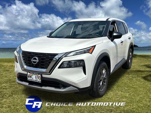 Glacier White 2023 Nissan Rogue S