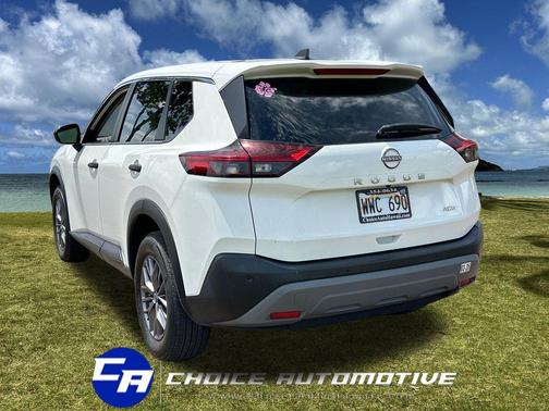 Glacier White 2023 Nissan Rogue S