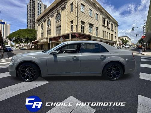 2019 Chrysler 300 S