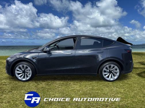 2026 Tesla Model Y Long Range Dual Motor All-Wheel Drive