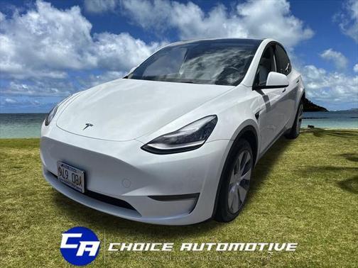 2023 Tesla Model Y Long Range Dual Motor All-Wheel Drive