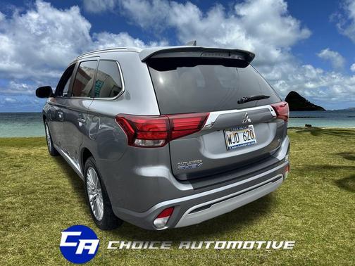 2022 Mitsubishi Outlander PHEV SEL