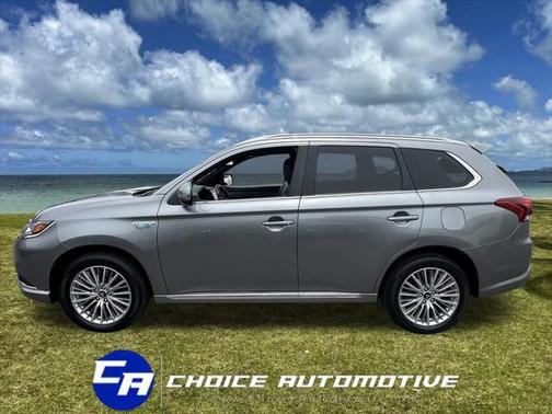2022 Mitsubishi Outlander PHEV SEL