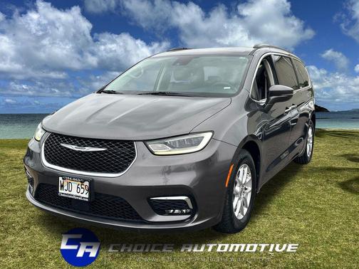2022 Chrysler Pacifica Touring L