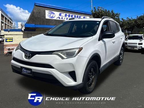 Super White 2016 Toyota RAV4 LE