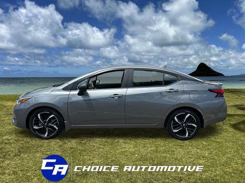 Gun Metallic 2025 Nissan Versa 1.6 S