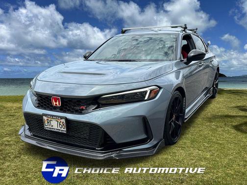 Sonic Gray Pearl 2025 Honda Civic Type R
