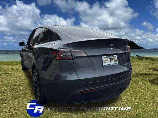 2023 Tesla Model Y Performance Dual Motor All-Wheel Drive
