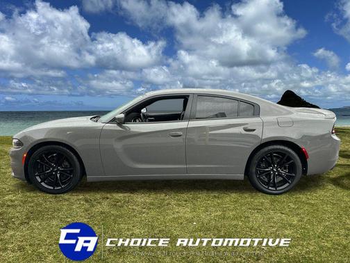 2018 Dodge Charger SXT Plus