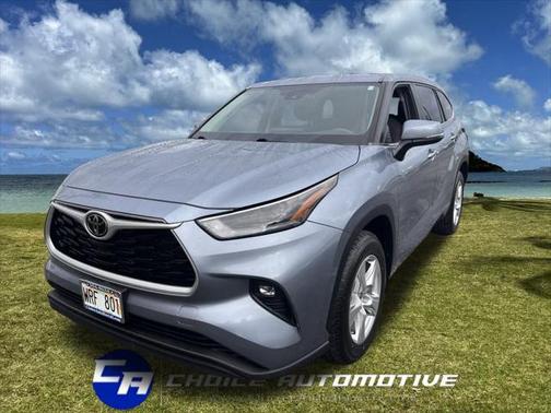 2022 Toyota Highlander LE