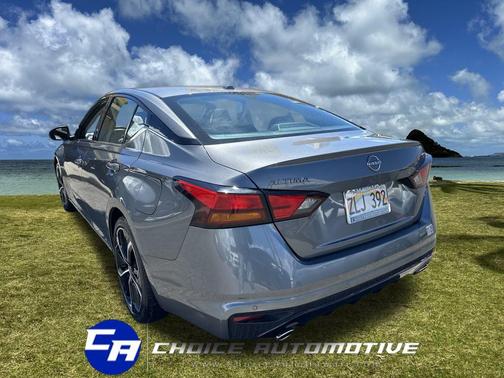 2024 Nissan Altima SR FWD