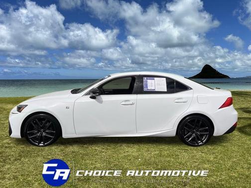 2019 Lexus IS 300 Base