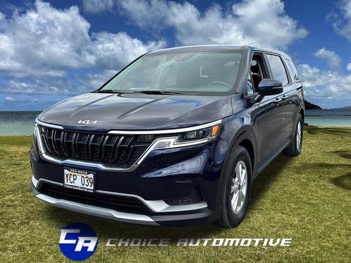 2024 Kia Carnival LX