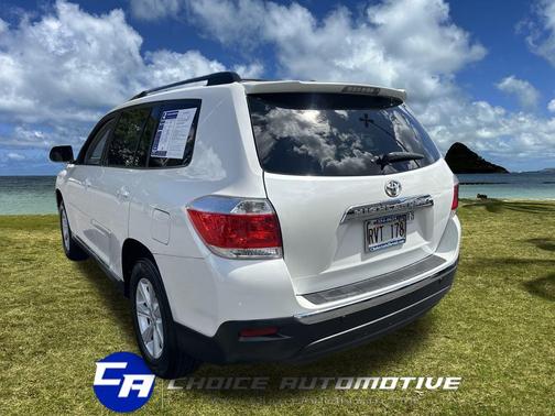 2012 Toyota Highlander SE