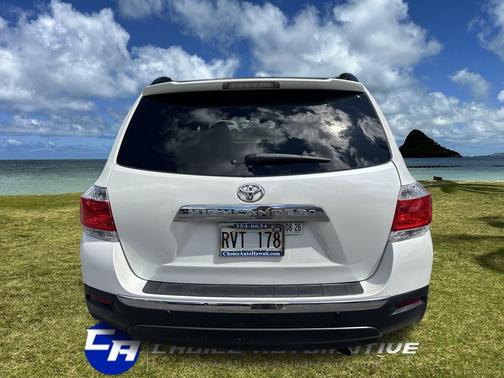 2012 Toyota Highlander SE