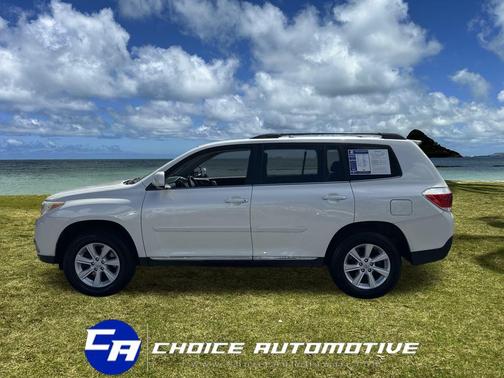 2012 Toyota Highlander SE