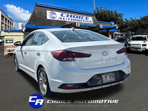 Quartz White Pearl 2019 Hyundai ELANTRA SEL