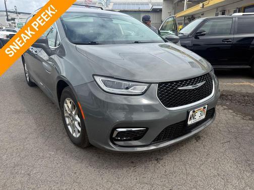 2022 Chrysler Pacifica Touring L