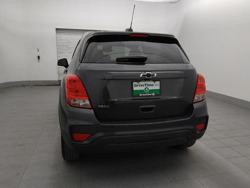 Nightfall Gray Metallic 2019 Chevrolet Trax LS