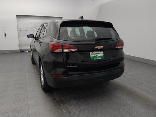 Mosaic Black Metallic 2023 Chevrolet Equinox LS