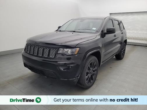 Diamond Black Crystal Pearlcoat 2019 Jeep Grand Cherokee Altitude