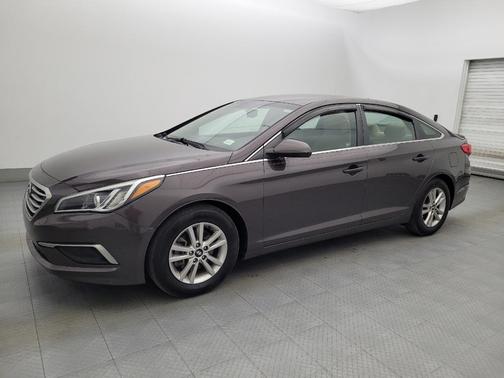 2017 Hyundai SONATA SE