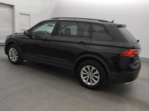 Deep Black Pearl 2020 Volkswagen Tiguan 2.0T S