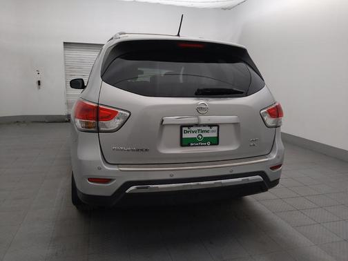 Brilliant Silver Metallic 2016 Nissan Pathfinder SL