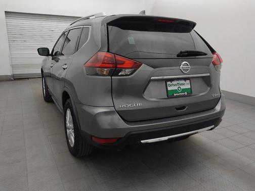 Gun Metallic 2018 Nissan Rogue SV