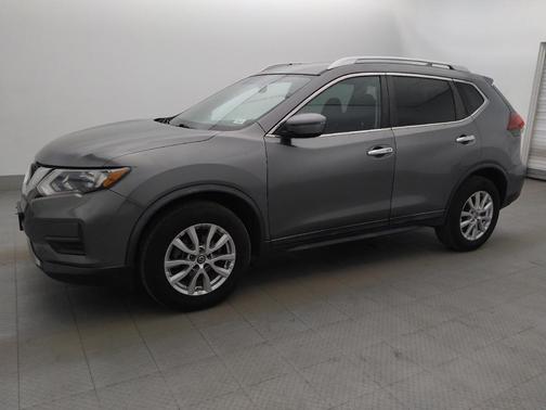 Gun Metallic 2018 Nissan Rogue SV