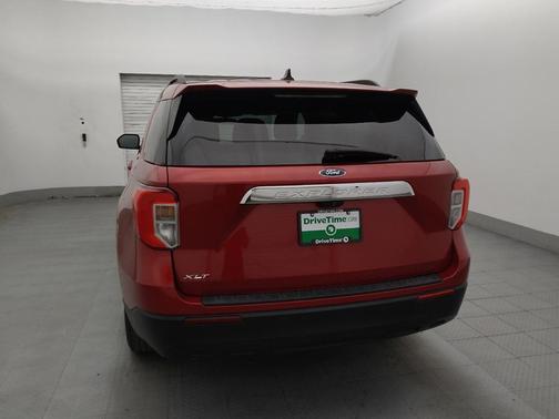 Rapid Red Metallic Tinted Clearcoat 2021 Ford Explorer XLT