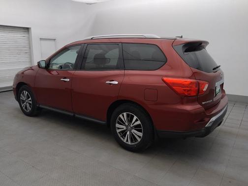 2018 Nissan Pathfinder SV