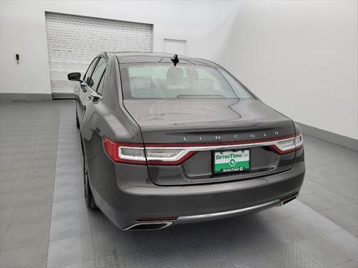 2019 Lincoln Continental Select
