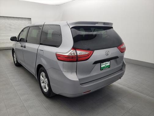 2015 Toyota Sienna L
