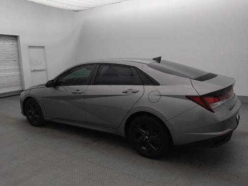 Fluid Metal 2021 Hyundai ELANTRA SEL