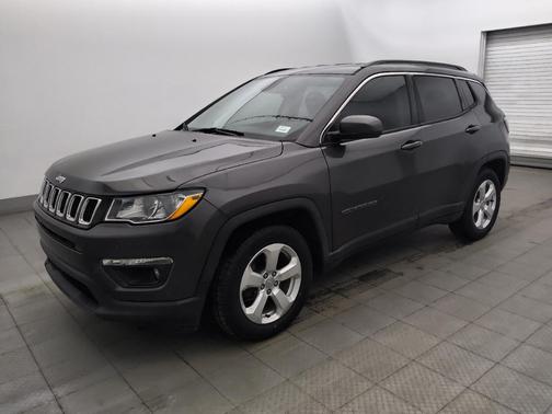 Granite Crystal Metallic Clearcoat 2019 Jeep Compass Latitude