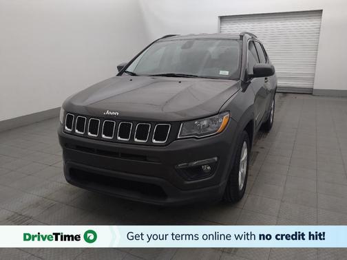 Granite Crystal Metallic Clearcoat 2019 Jeep Compass Latitude