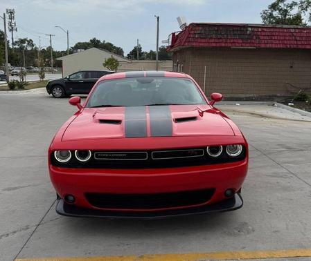 2017 Dodge Challenger SXT