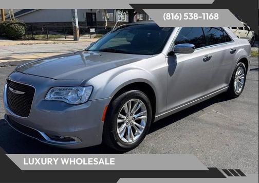 2016 Chrysler 300 S