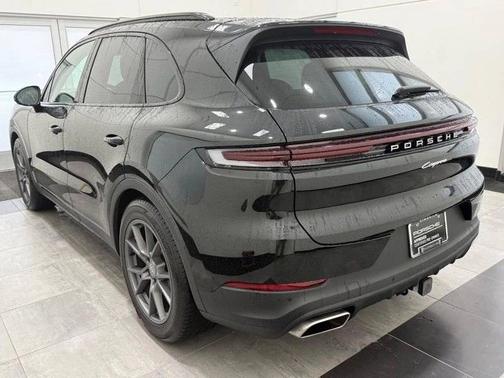 2024 Porsche Cayenne 