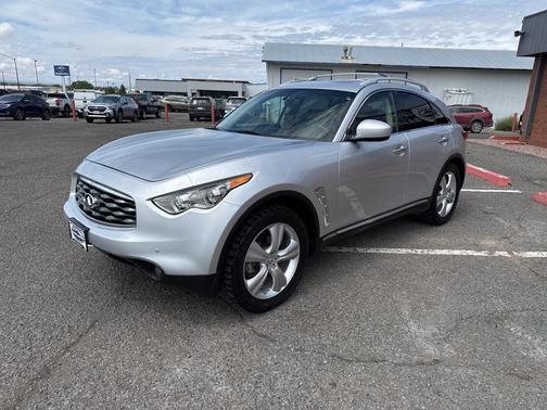 2011 INFINITI FX35 Base