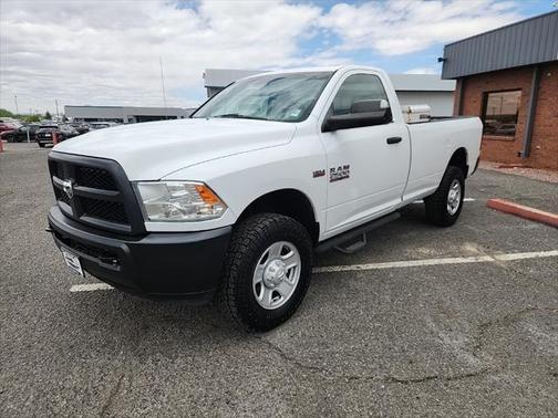 2017 RAM 2500 Tradesman Regular Cab 4x4 8' Box