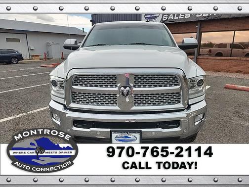 2018 RAM 3500 Laramie Crew Cab 4x4 6'4' Box