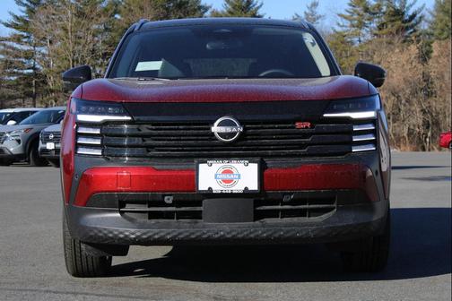 2025 Nissan Kicks SR